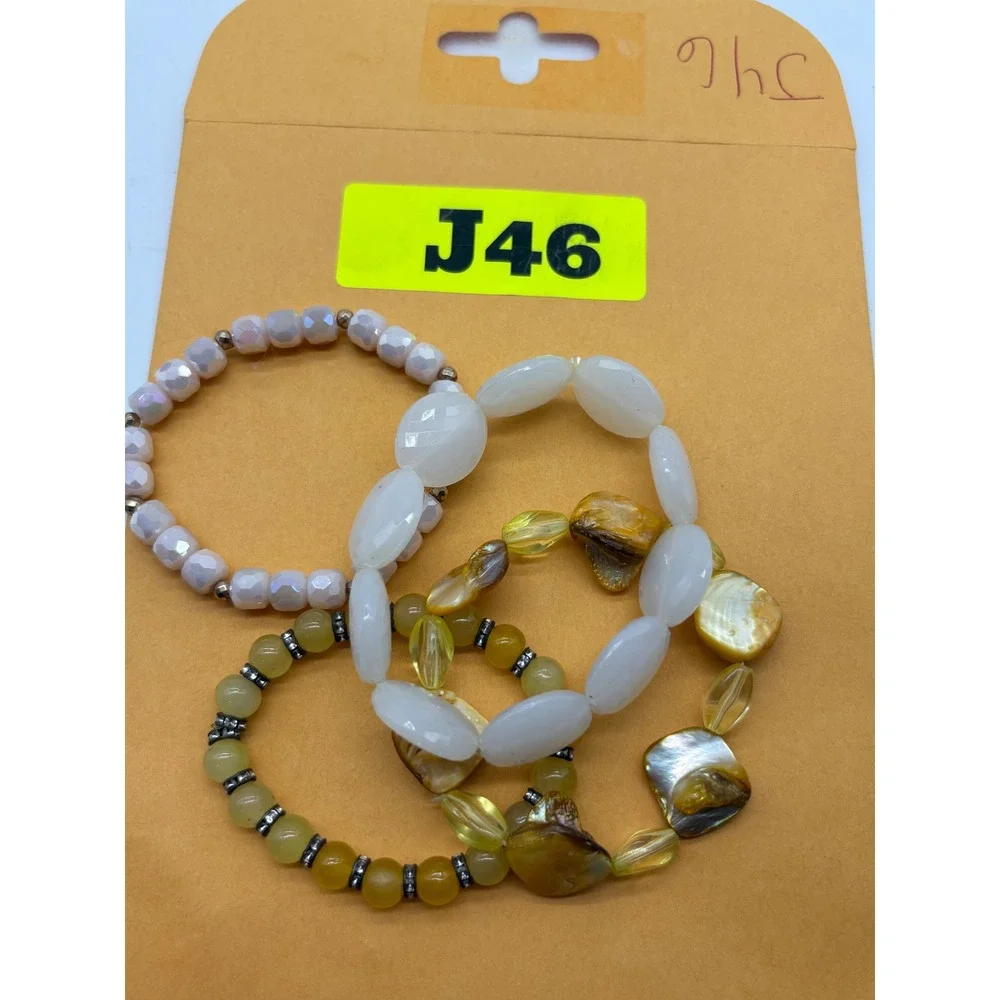 Yellow and White Beaded Stretch Bracelet Stack Set 4pc Shell Stone‎ Glass Boho